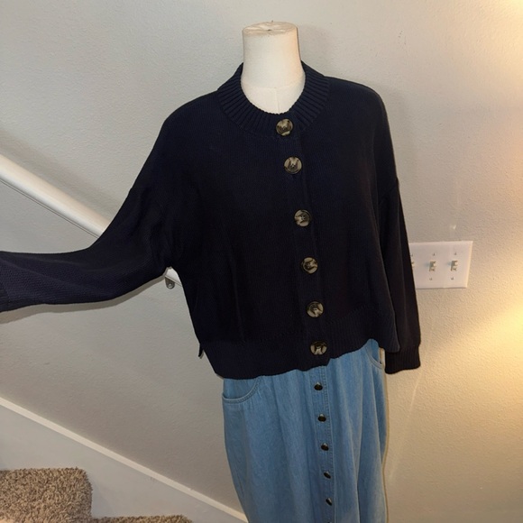 Quince Organic cotton Button Down navy Cropped Cardigan Banded Sleeve collar Sm - Picture 3 of 6